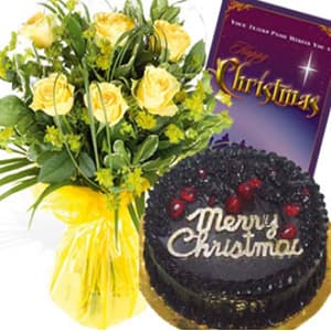 Yellow Roses with Christmas Cake
